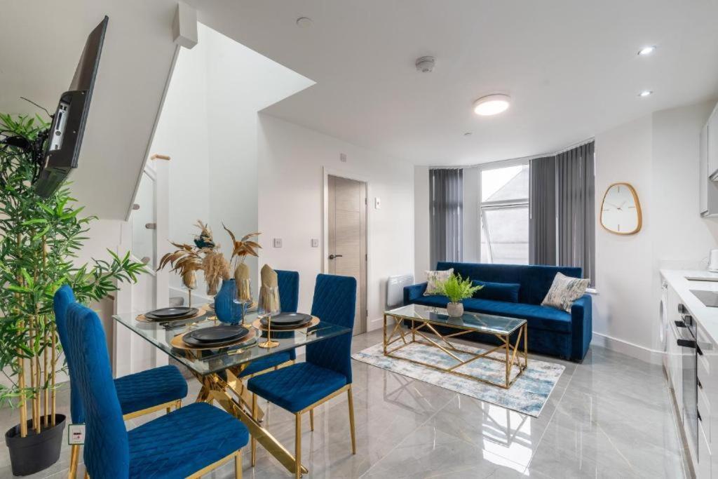 Luxurious Apartments - In Кардіфф Екстер'єр фото
