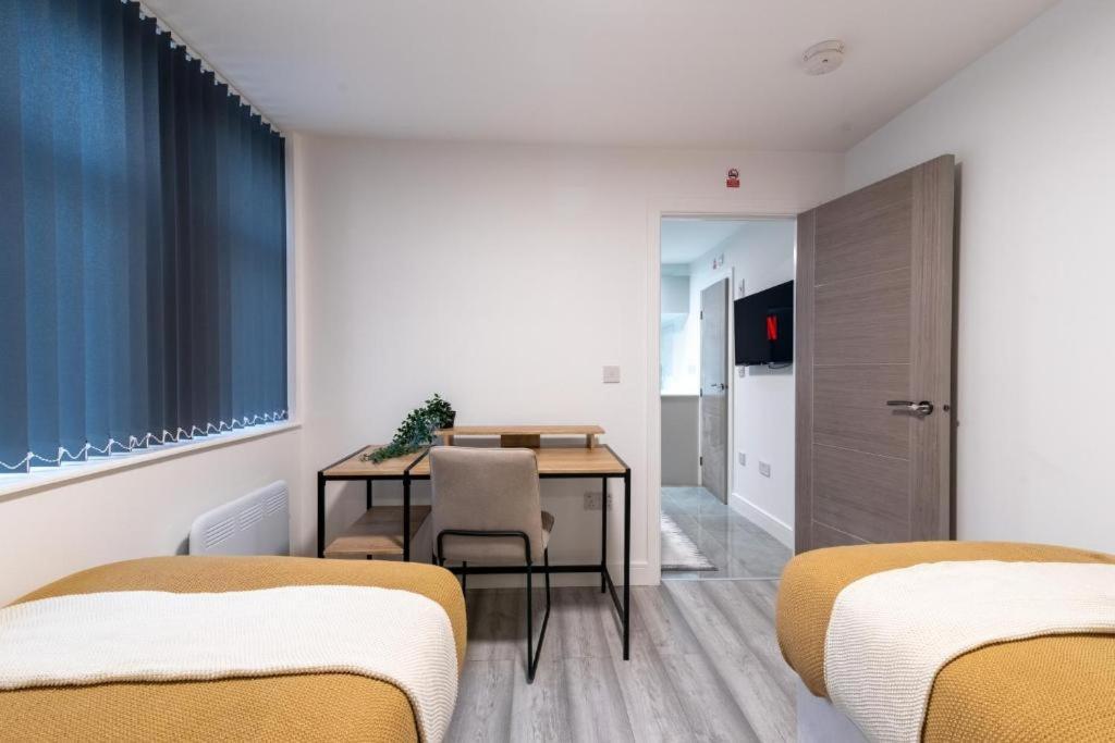 Luxurious Apartments - In Кардіфф Екстер'єр фото
