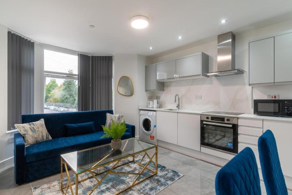 Luxurious Apartments - In Кардіфф Екстер'єр фото